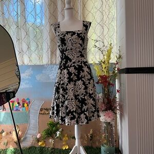 White House Black Market Black and White Floral Midi Dress